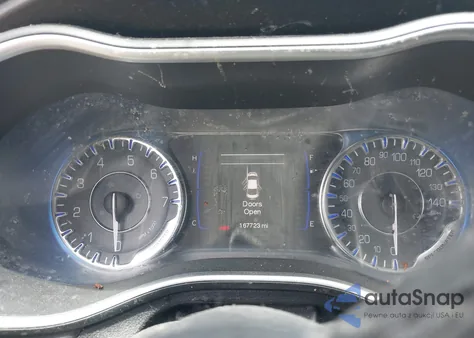 2015 Chrysler 200 Limited z USA, uszkodzony, nr VIN 1C3CCCAB1FN674860